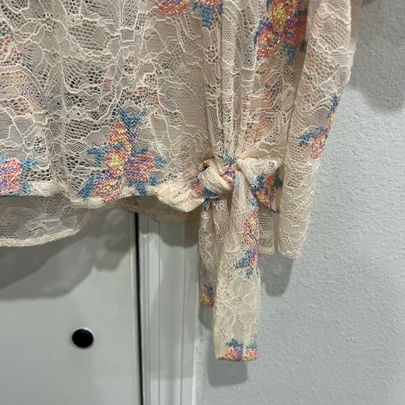 Democracy Womens Floral Lace Tie-Front Detail Semi-Sheer Blouse Size L Boho Chic - Picture 7 of 10